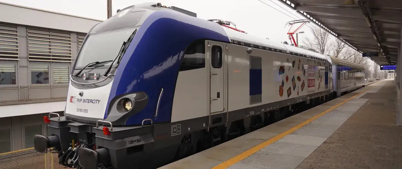 Lokomotywa PKP Intercity EU160-030 z grafiką