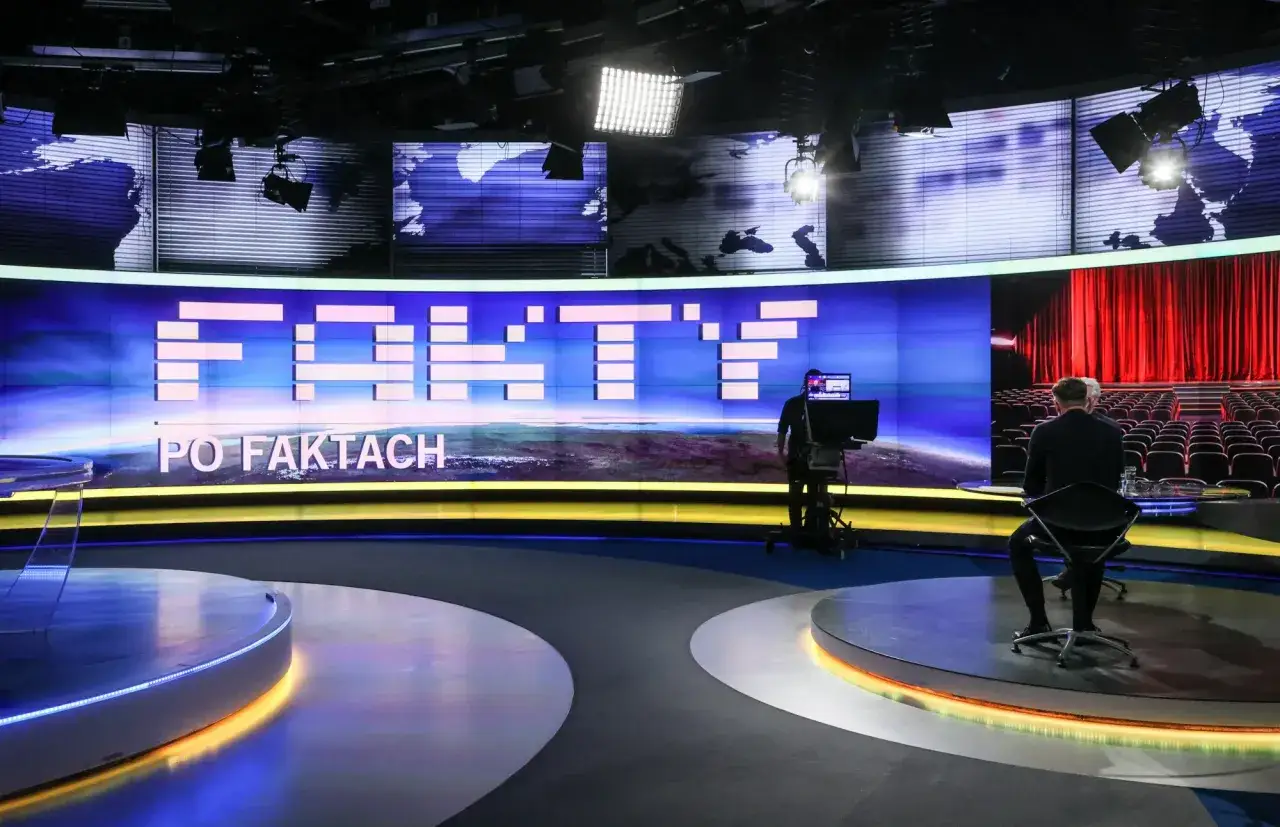 Studio TVN, gdzie byli dziennikarze TVN przygotowują się do programu 