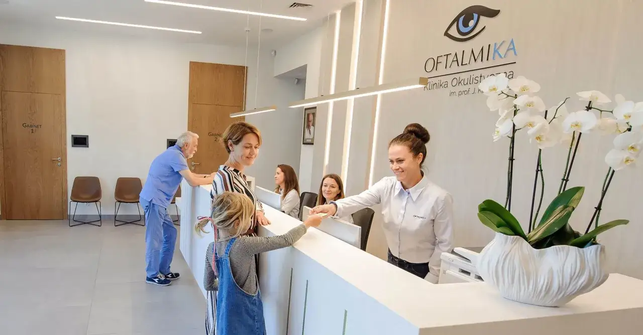 nowoczesna klinika okulistyczna