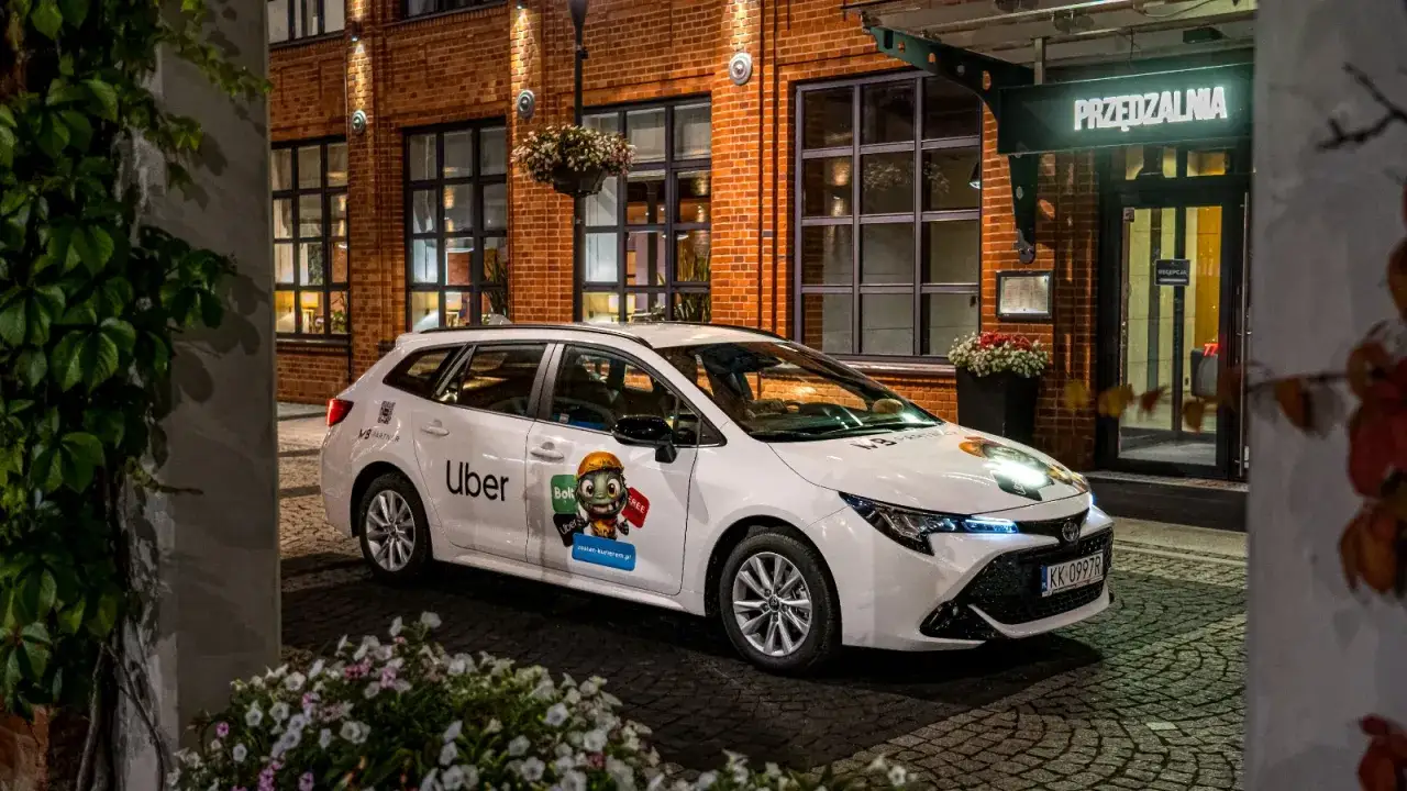 praca kierowca uber polska 2026