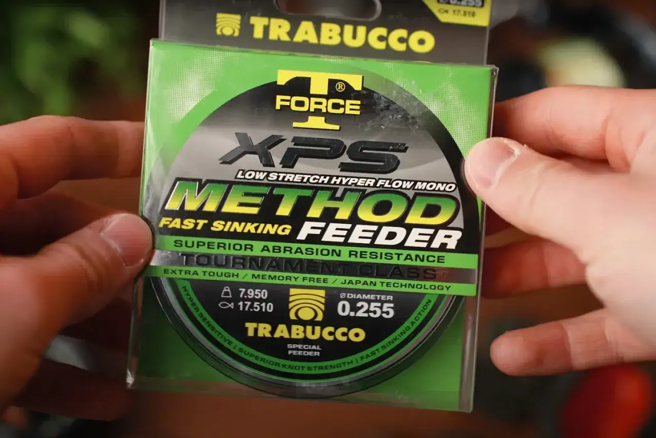 Opakowanie żyłki wędkarskiej Trabucco XPS Method Feeder. Grubość 0.255 mm, idealna do metody feederowej.