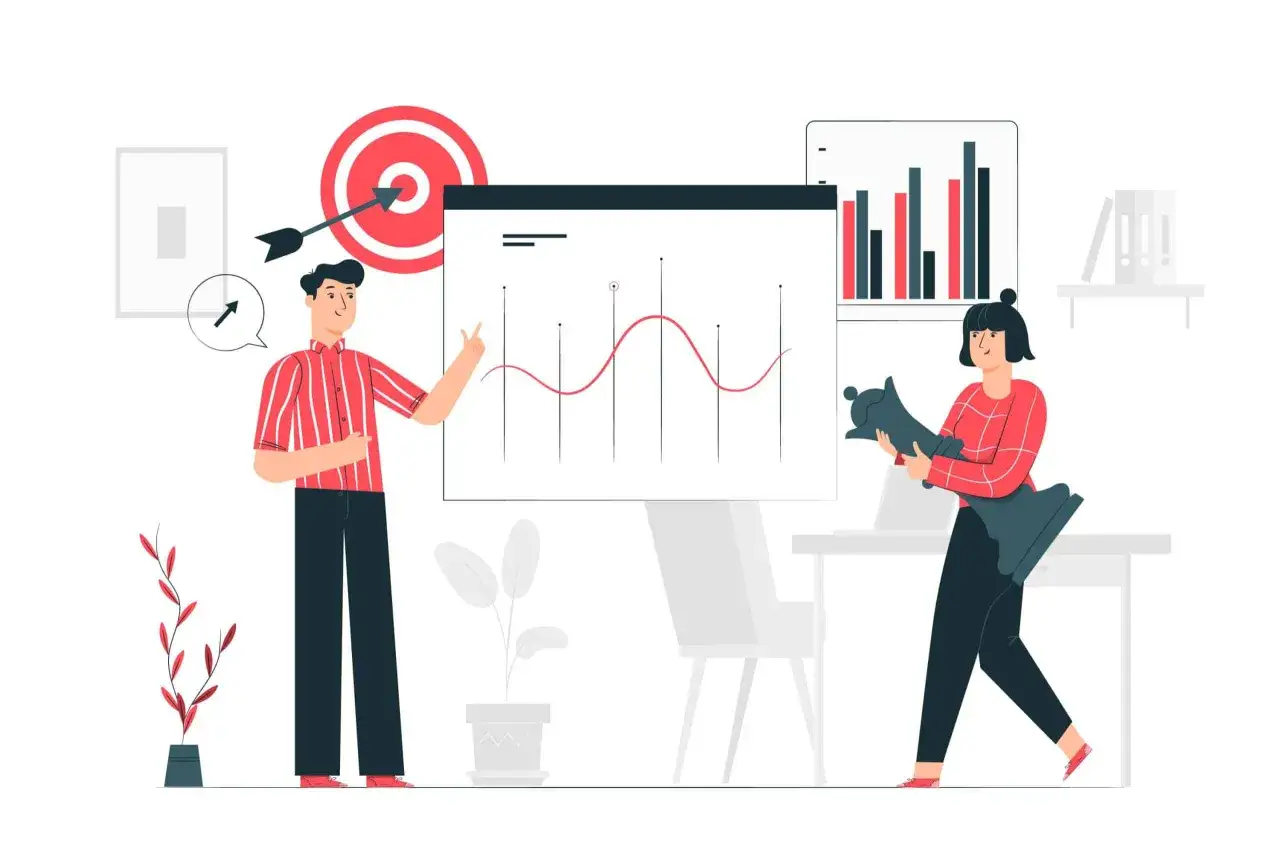 Un hombre y una mujer analizan gr&aacute;ficos y un tablero de objetivos. Ella sostiene una pieza de ajedrez, simbolizando la estrategia. Esto ilustra qu&eacute; es un SEO en una empresa: estrategia y an&aacute;lisis.