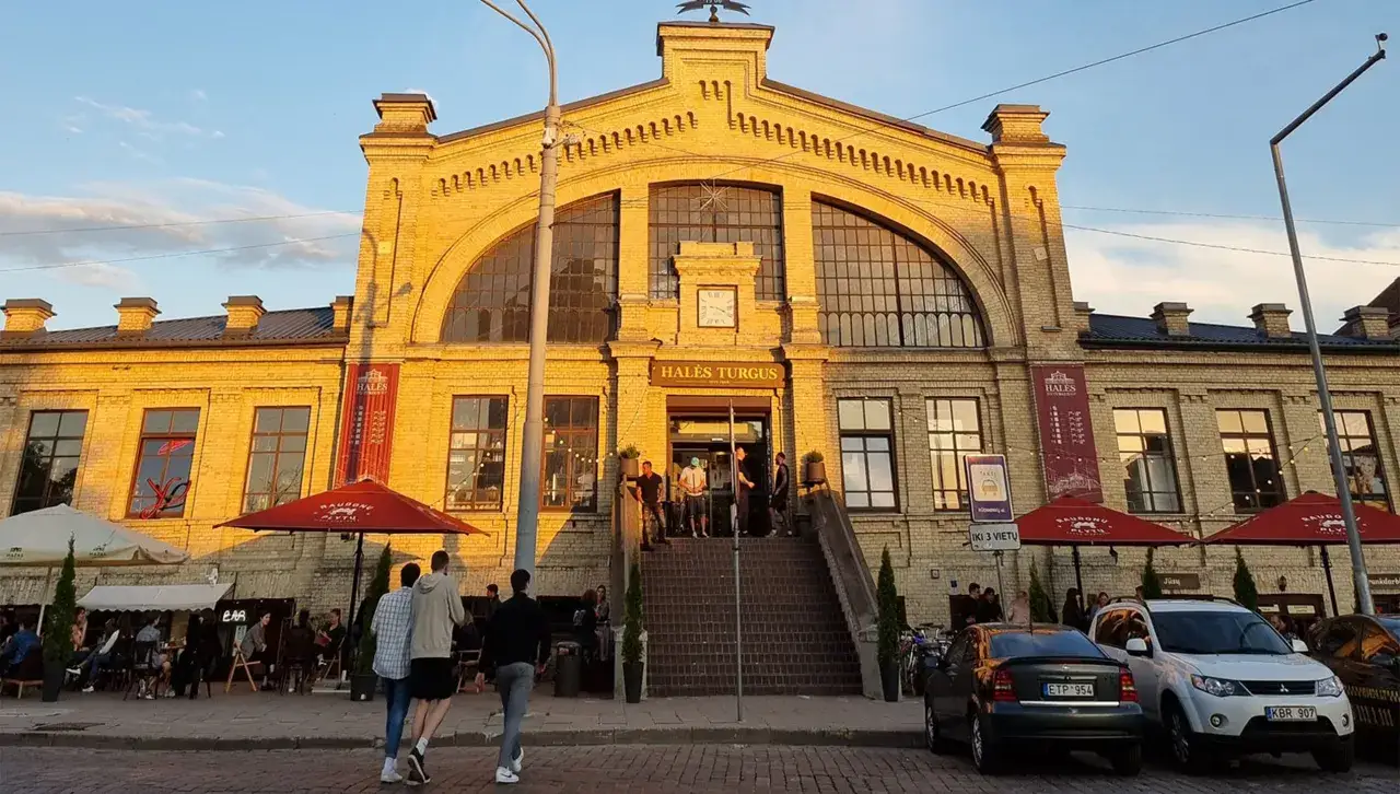 Hales Turgus Wilno jedzenie, hala targowa Wilno