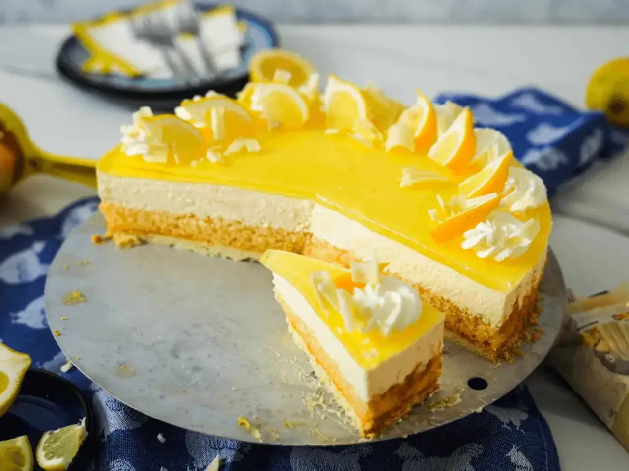Ein köstliches Zitronentorte Rezept, wie es Landfrauen lieben. Frisch, fruchtig und ein Genuss für jeden Anlass.