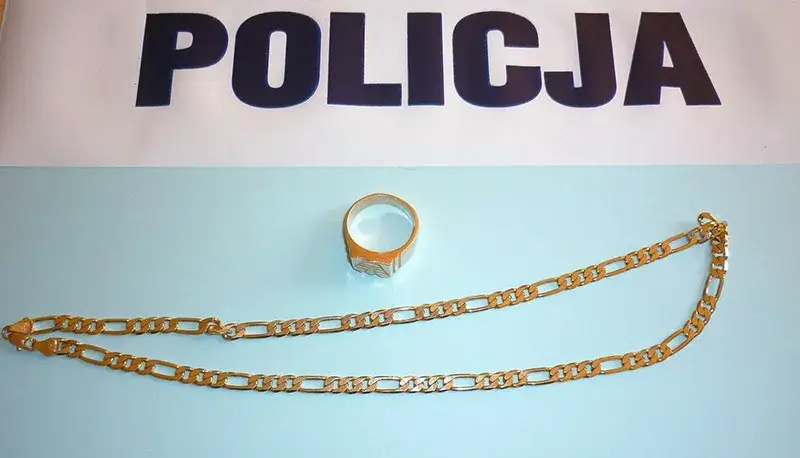 jak rozpoznać tombak od złota