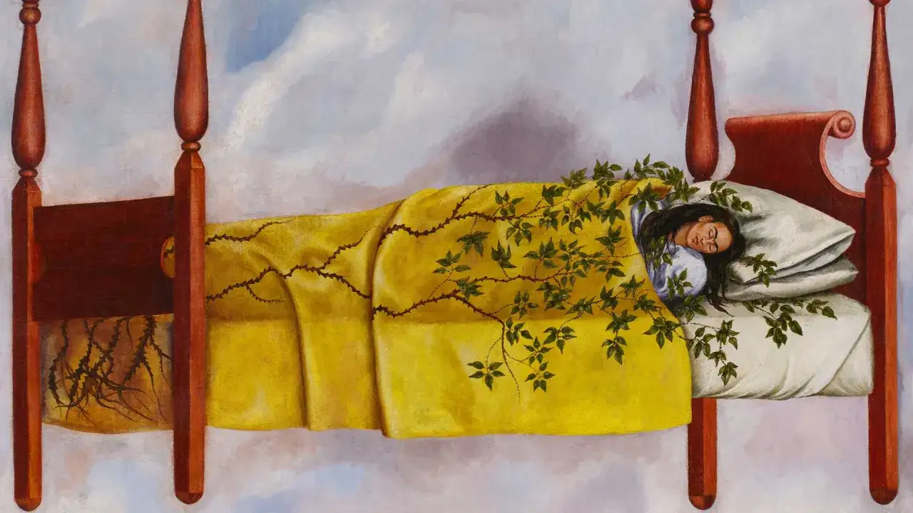 Frida Kahlo endormie, enlac&eacute;e par des ronces, une &oelig;uvre embl&eacute;matique du mouvement artistique surr&eacute;aliste.