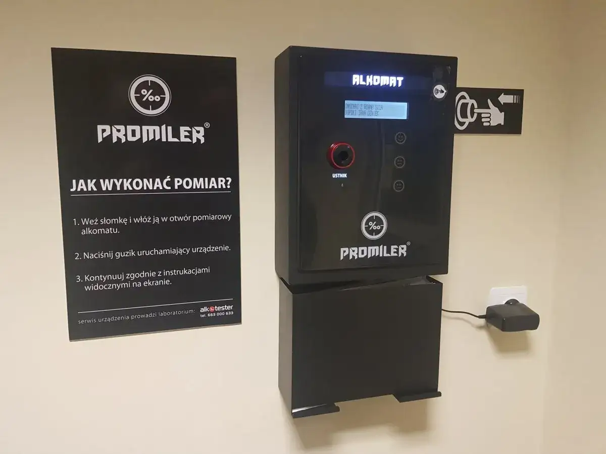 Gdzie można sprawdzić się alkomatem? Urządzenie Promiler z instrukcją obsługi.