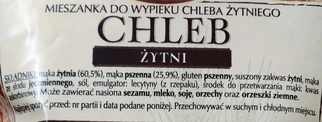 Chleb żytni z Biedronki, idealny na zdrowe śniadanie. Sprawdź skład i kcal!