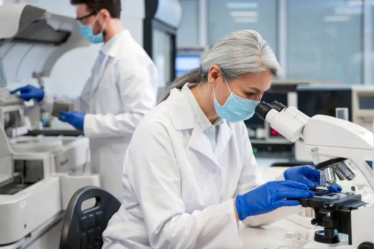 rodzaje laboratori&oacute;w medyczne badawcze przemysłowe