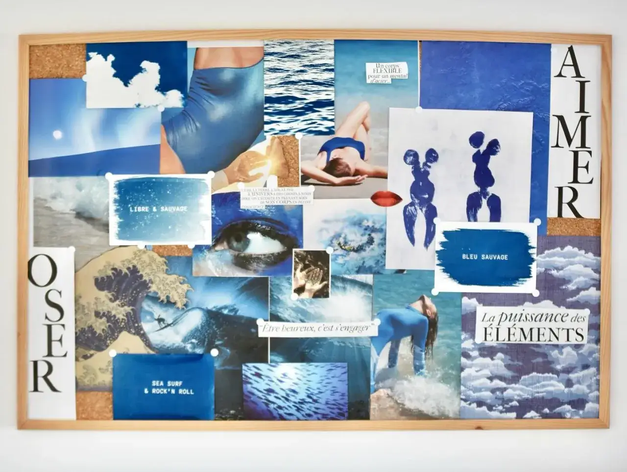 Un art collage inspirant sur le thème de l'eau, du corps et de la liberté. Des images bleues évoquent la mer, le ciel et la puissance des éléments.