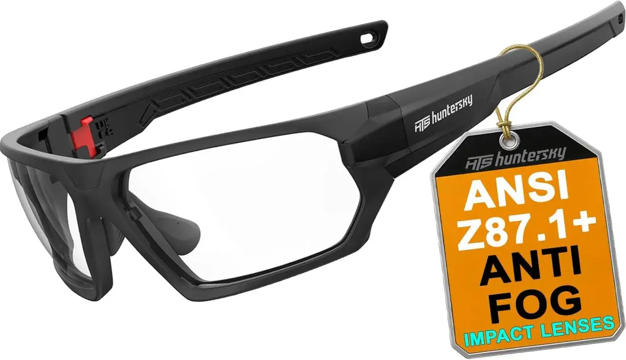 Gafas t&aacute;cticas negras con lentes antiempa&ntilde;antes y resistentes a impactos, certificadas ANSI Z87.1+.
