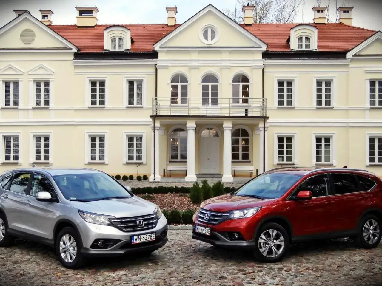 Honda CR-V generacje por&oacute;wnanie