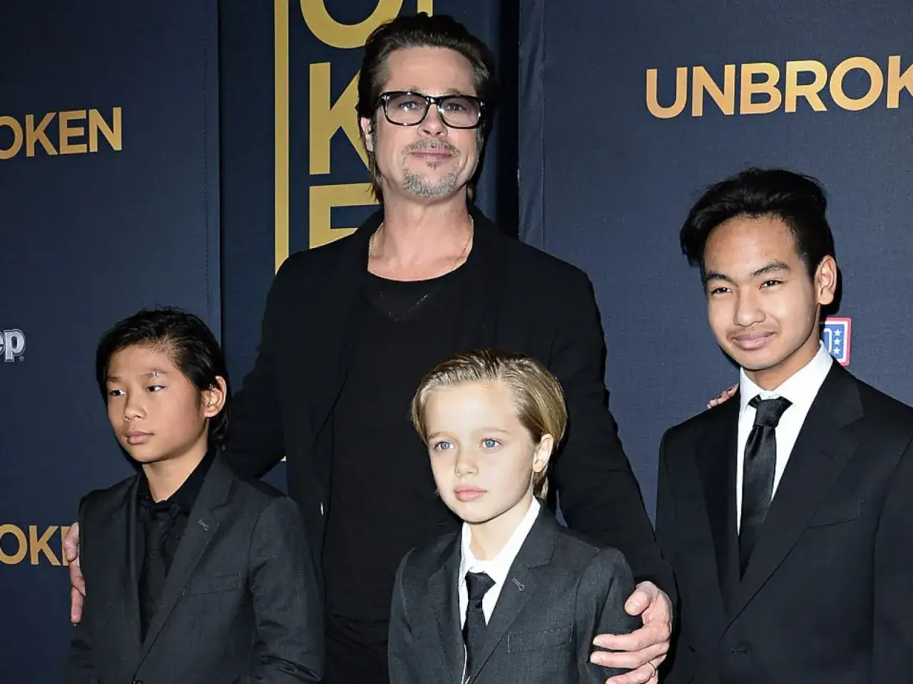 Brad Pitt z dziećmi na premierze filmu