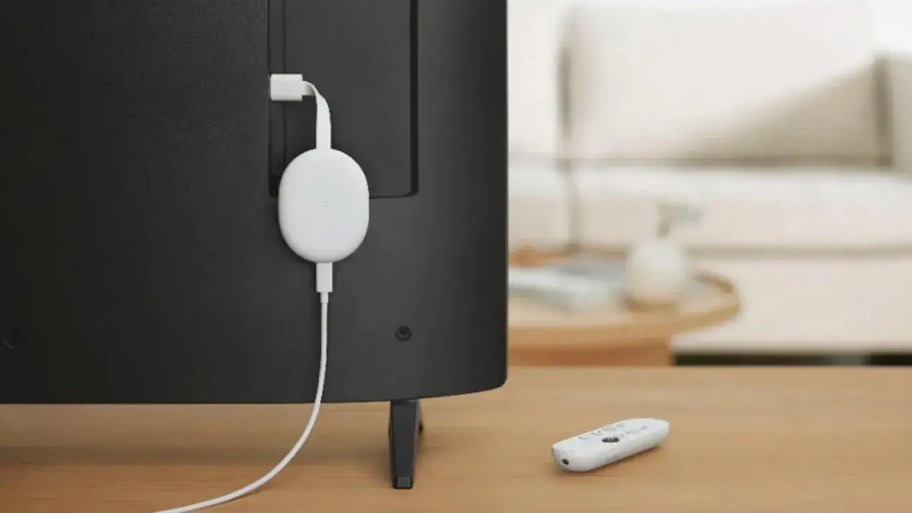 Google Chromecast podłączony do telewizora