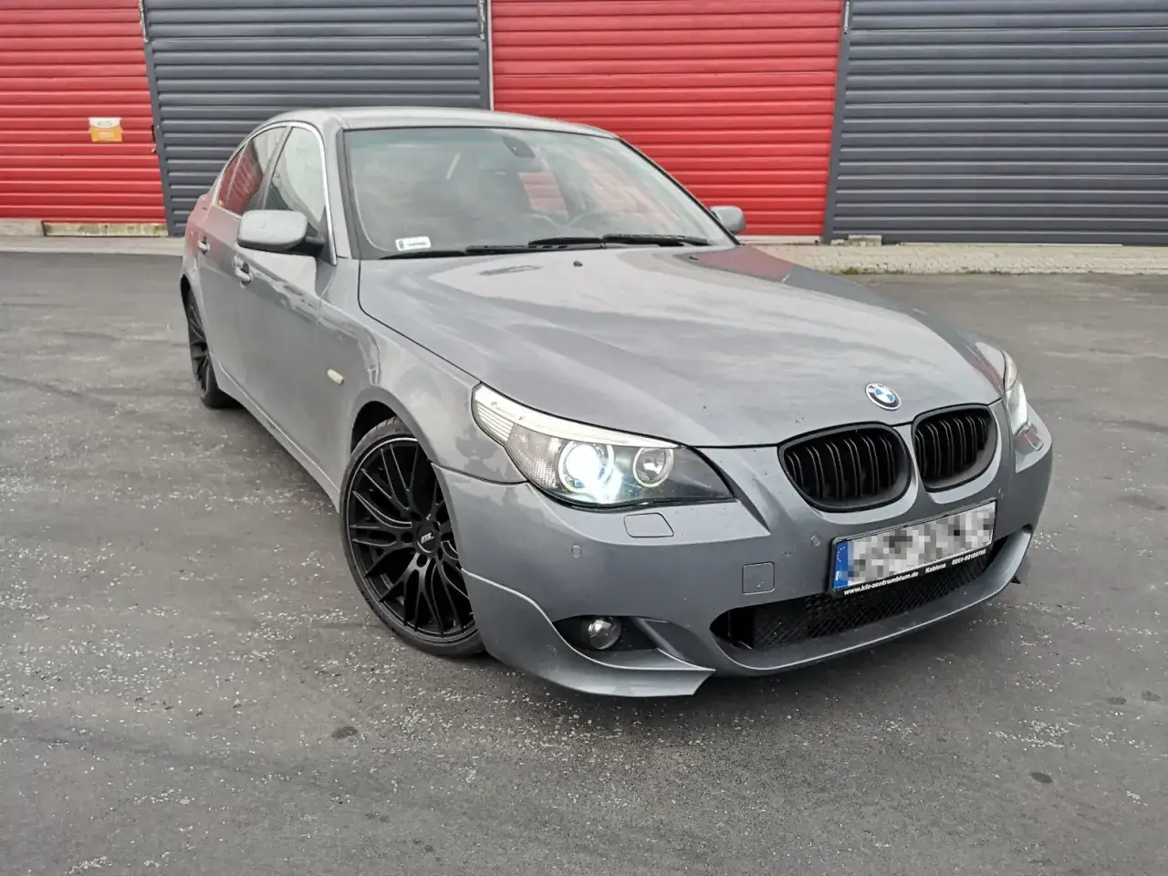 Zdjęcie BMW E60 3.0 d - kluczowe informacje, osiągi, komfort i problemy użytkowników