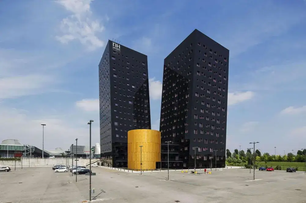 NH Milano Fiera esterno e Fiera Milano Rho