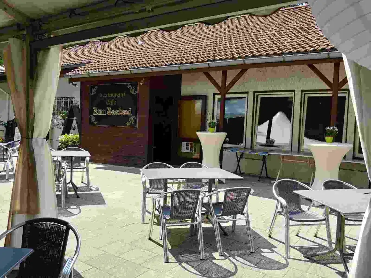 Restaurant Zum Seebad Alt Ruppin Fischgerichte regionale K&uuml;che