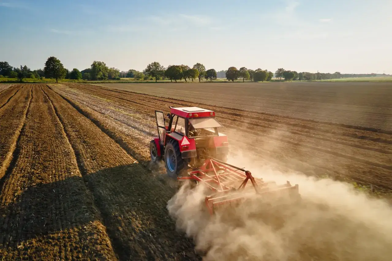 Por&oacute;wnanie dokładności sygnału GPS rolnictwo EGNOS RTK