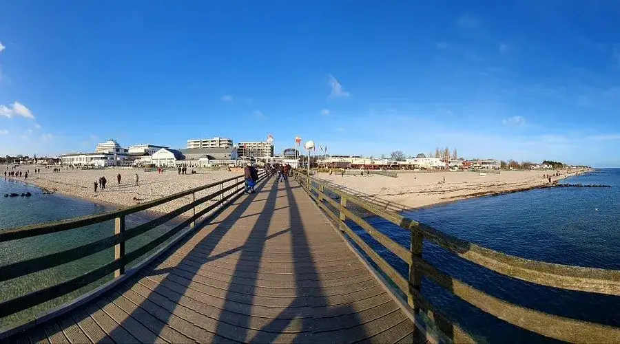 Strandpromenade Gr&ouml;mitz oder Scharbeutz
