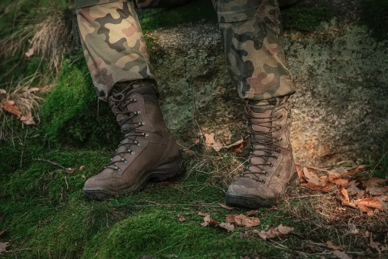 buty g&oacute;rskie z membraną i bez membrany por&oacute;wnanie