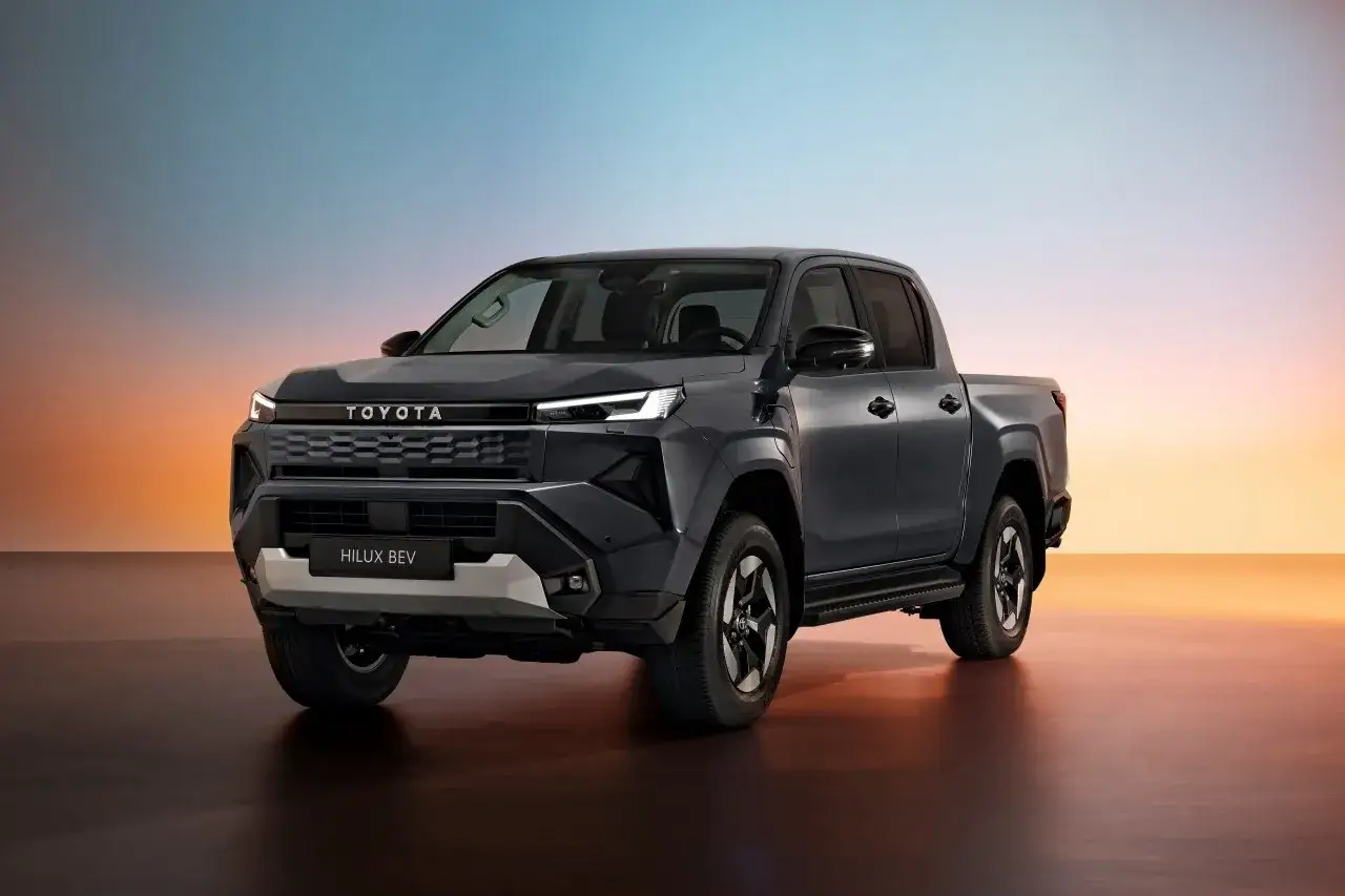 Nowy Toyota Hilux BEV, elektryczny pickup. Sprawdź jego atrakcyjną toyota hilux cena.
