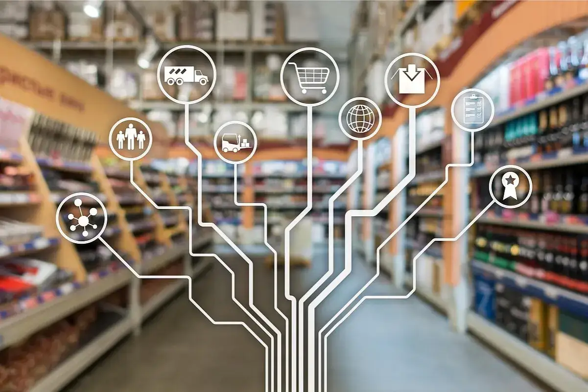 Icone digitali su un negozio fisico, che illustrano il concetto di **click and mortar**: dalla logistica all'e-commerce, tutto connesso.