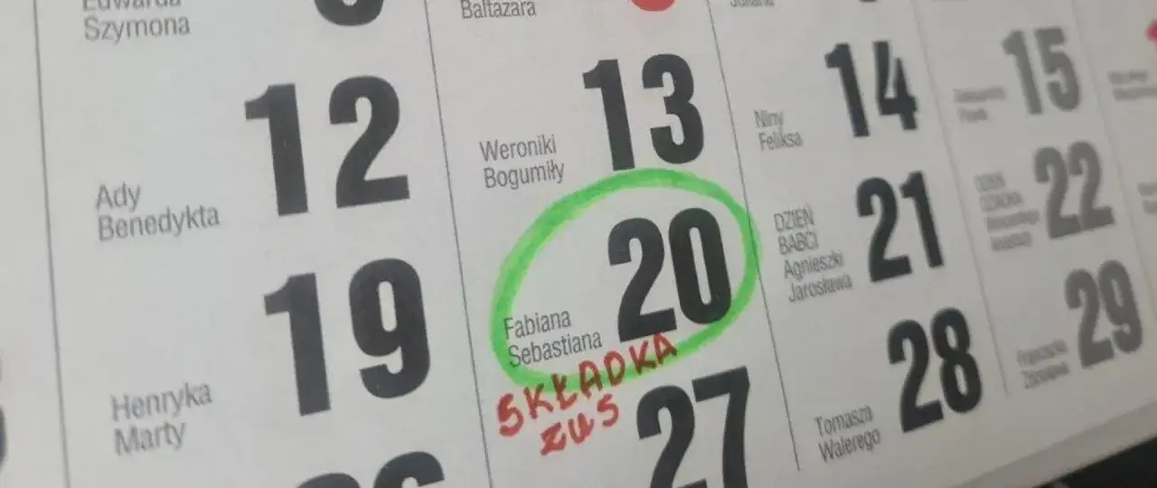 20. dzień miesiąca zaznaczony zieloną obwódką, z napisem 