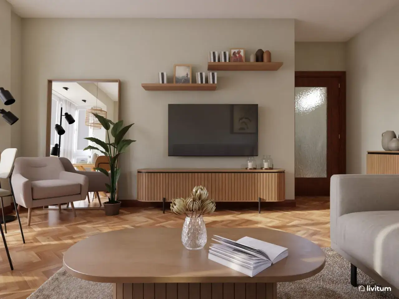 Acogedor salón con comedor pequeño con encanto. Mueble de TV de madera, sofá gris, mesa de centro y espejo reflejando la luz.