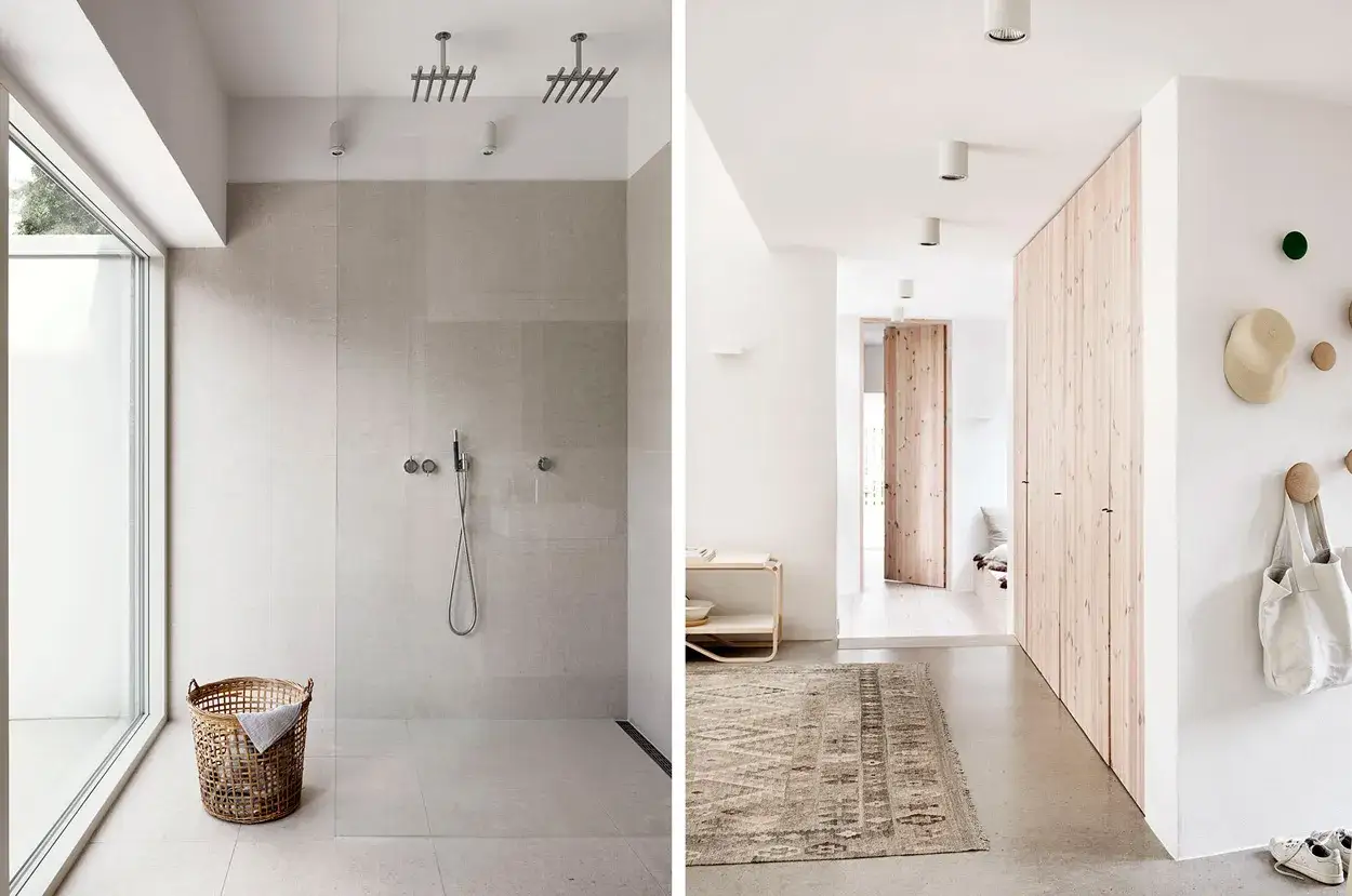 Inspiration för en liten toalett: modernt badrum med dusch och en hall med trägarderober och en dörr.