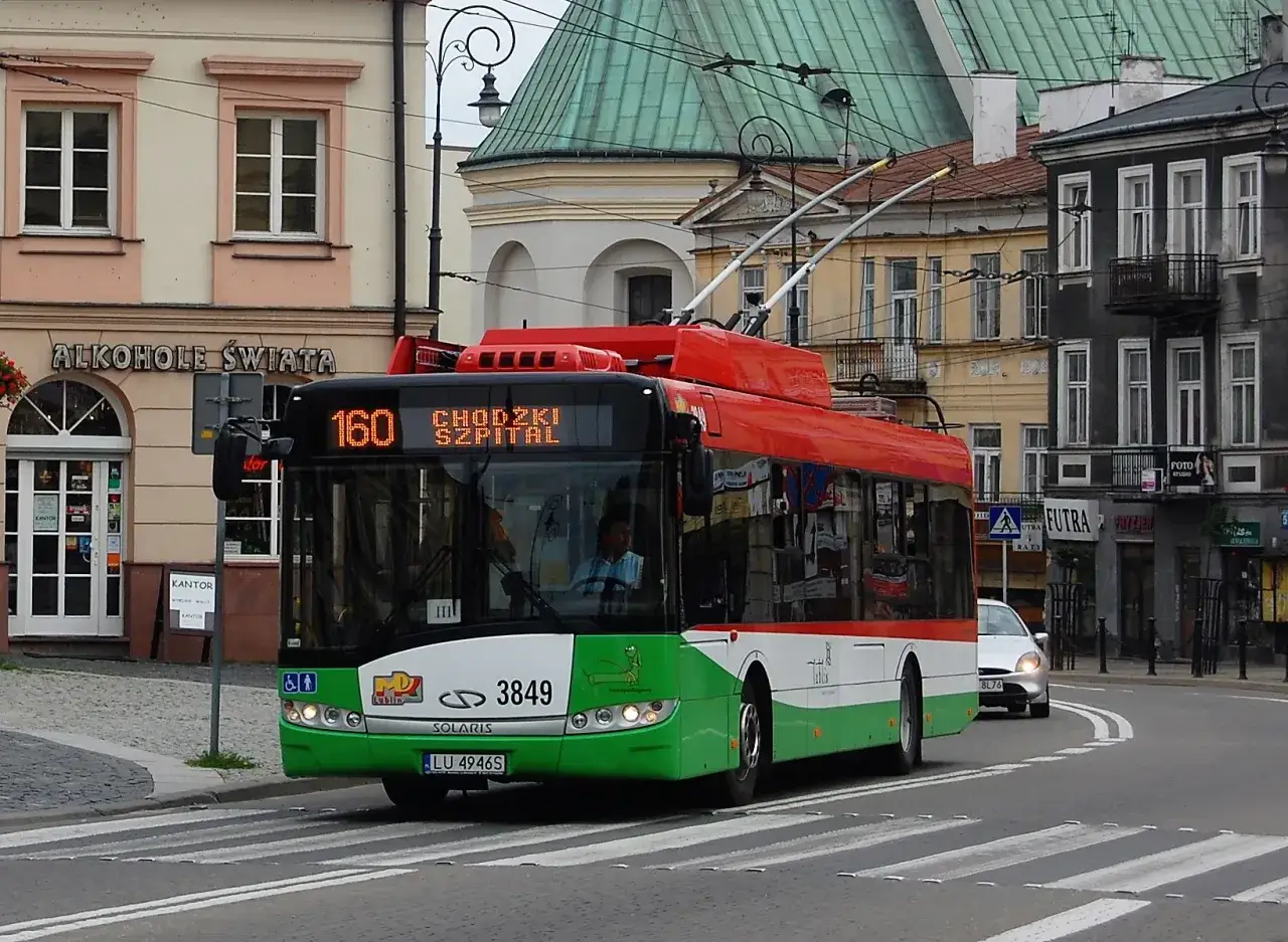 Autobus trolejbusowy MPK Lublin, numer boczny 3849, linia 160 do Chodźki Szpital.
