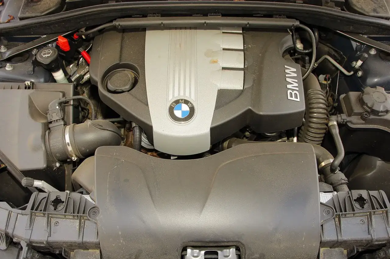 BMW Serii 1 E87 silniki