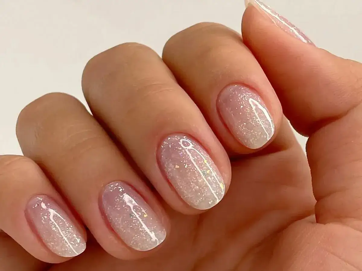 N&auml;gel Design Glitzer Trends 2026
