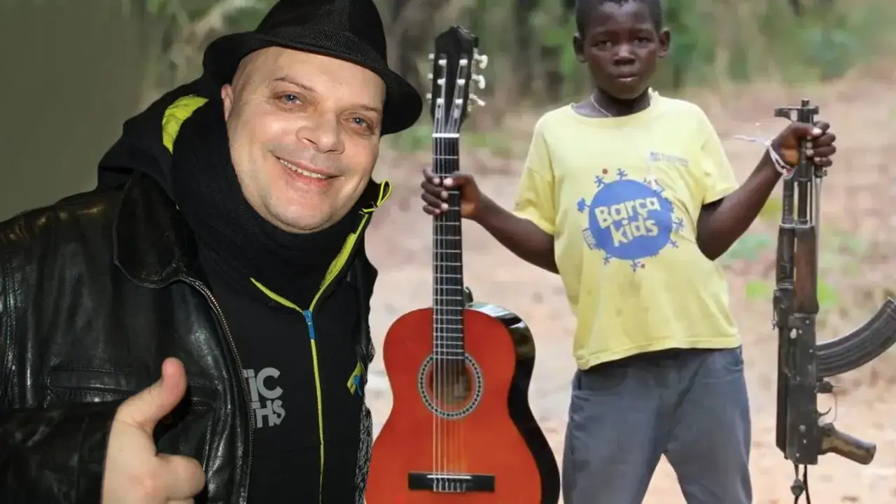 Uśmiechnięty mężczyzna w kapeluszu i chłopiec z gitarą i karabinem. Makumba tekst.