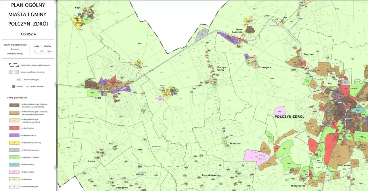 Mapa planu og&oacute;lnego Połczyna-Zdroju. Kolory wskazują strefy planistyczne, np. ż&oacute;łty oznacza zakaz budowy dom&oacute;w jednorodzinnych.