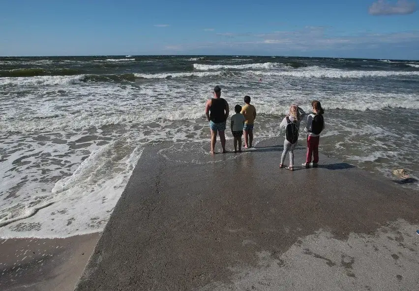 Zdjęcie Koszalin ile do morza? Sprawdź, jak łatwo dotrzeć na plażę!