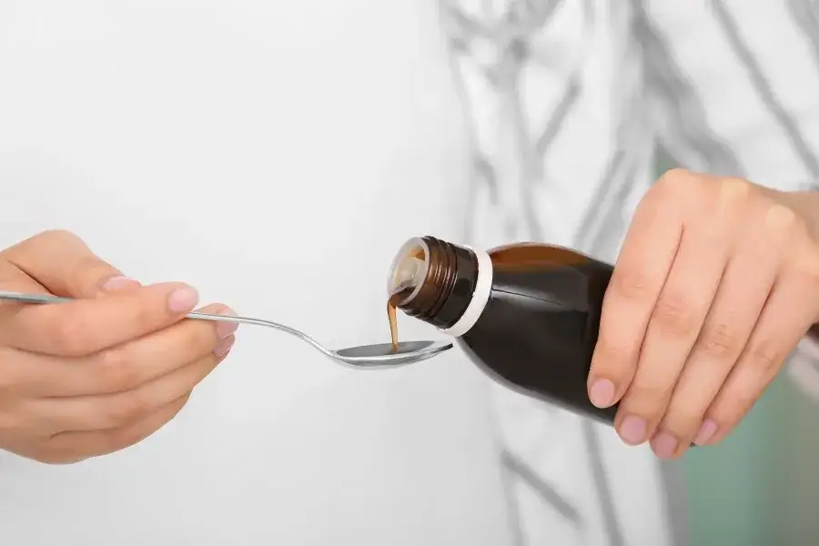 Zdjęcie Zamur 500 a picie alkoholu - poznaj ważne ostrzeżenia i zagrożenia