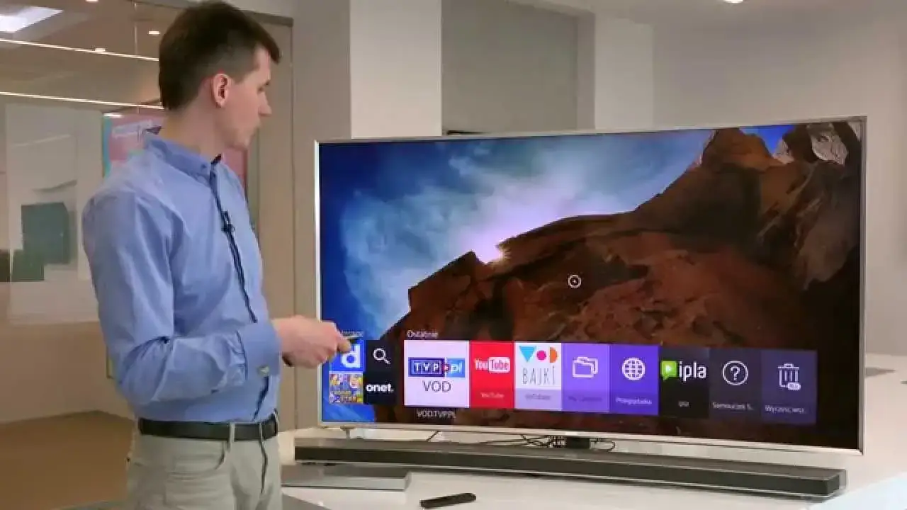 Zdjęcie Jak włączyć aplikację YouTube na telewizorze i uniknąć problemów
