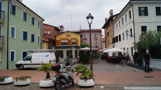 Zdjęcie  Caorle we Włoszech - odkryj urokliwe miasteczko nad Adriatykiem!