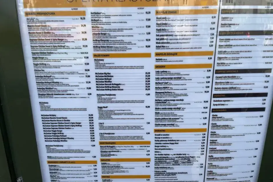 Zdjęcie Ile kosztuje sałatka w McDonald's? Ceny, zestawy i promocje 2025