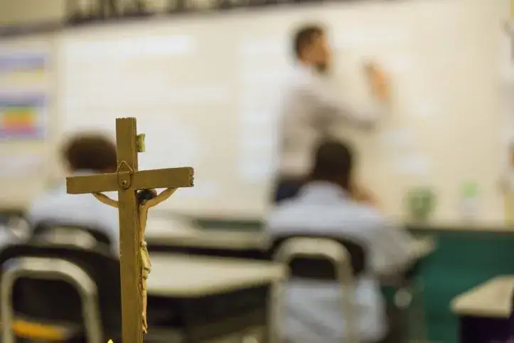 Zdjęcie Czy katecheta może być wychowawcą klasy? Sprawdź aktualne przepisy