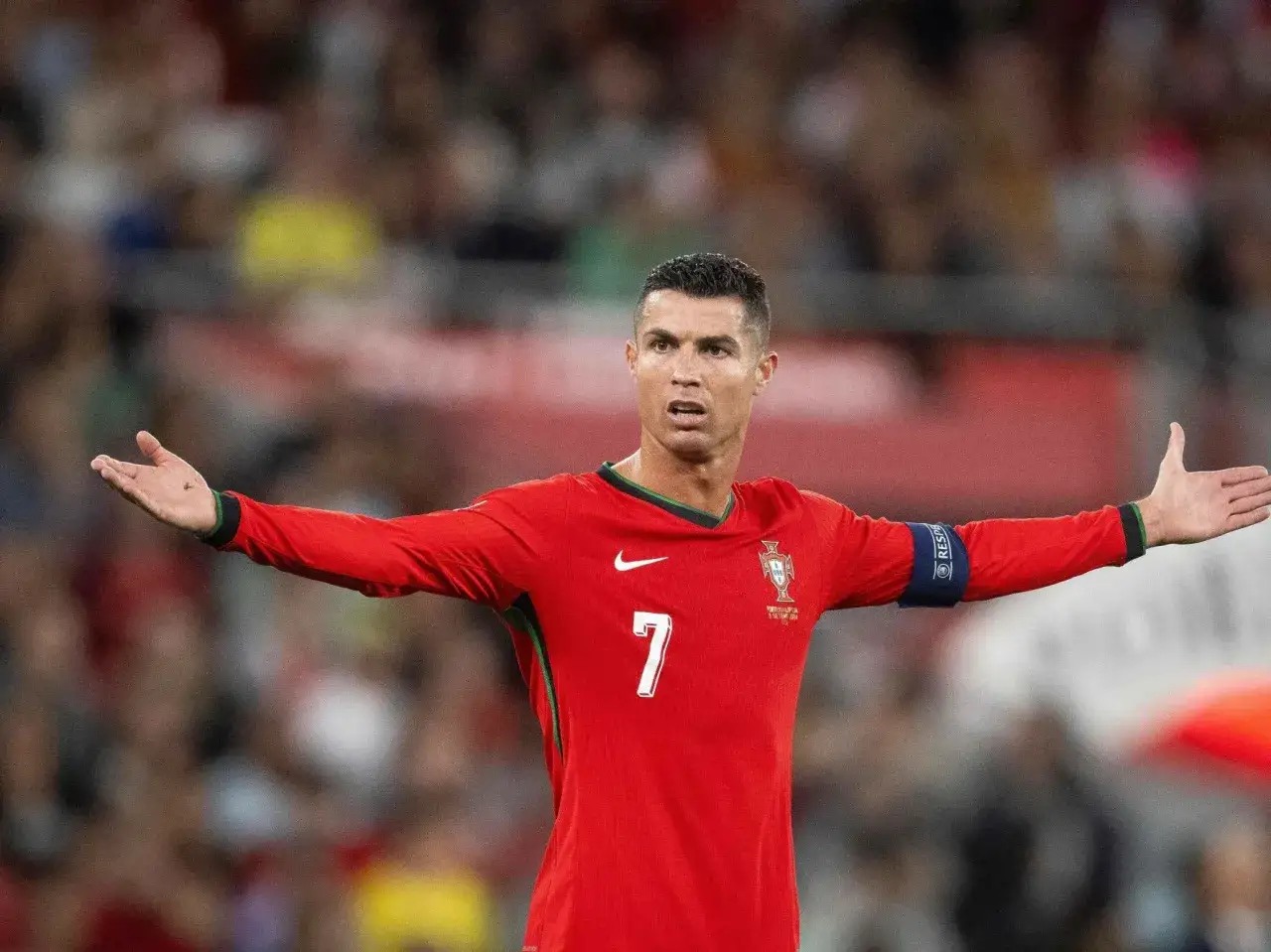 Zdjęcie Ronaldo zarobki: Niesamowite kwoty, które zaskoczą każdego fana piłki
