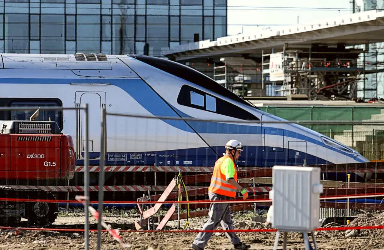 Zdjęcie Ile jedzie pendolino z Krakowa do Kołobrzegu? Sprawdź szczegóły podróży