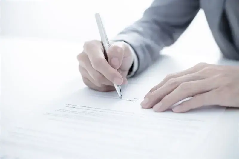 Zdjęcie Prawo cytatu co to? Zrozumienie kluczowych zasad i ograniczeń