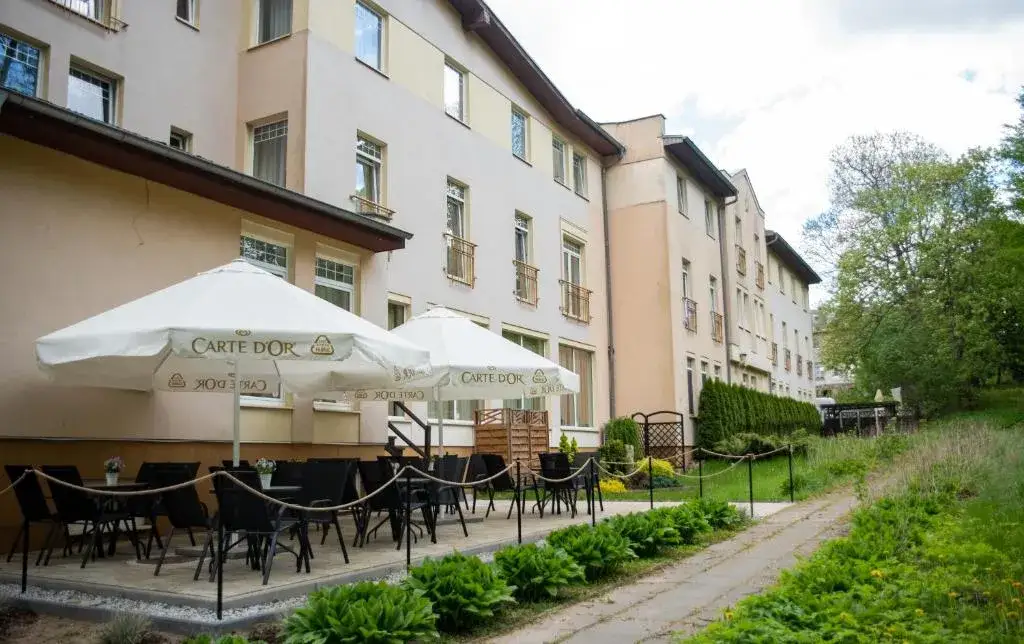 Zdjęcie Sanatorium Marta Połczyn Zdrój - wyjątkowe terapie zdrowotne i relaksacyjne