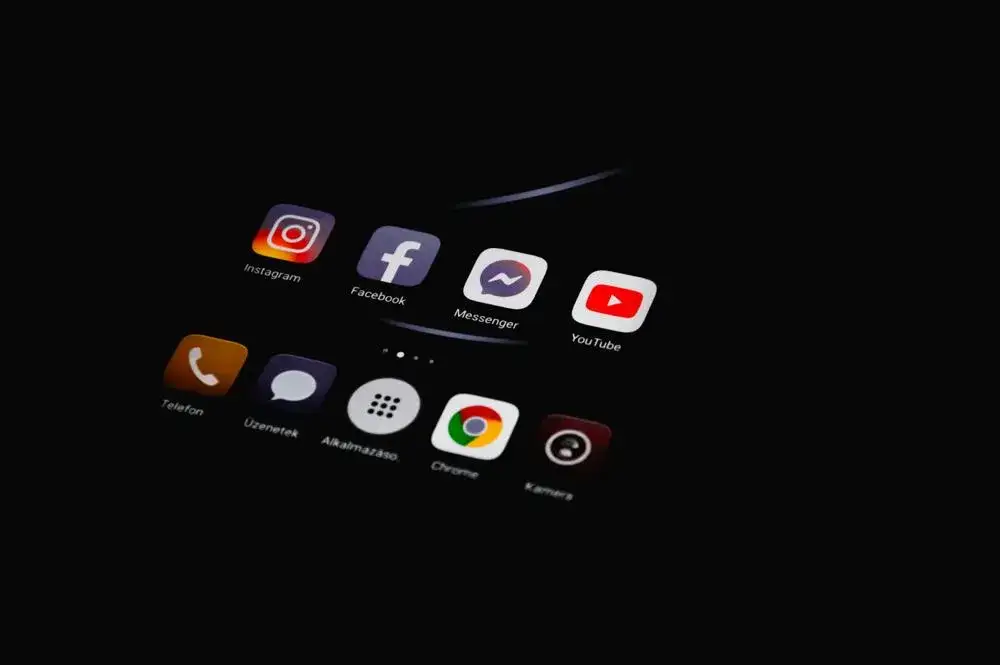 Zdjęcie Jak pobrać Messengera na iPhone i uniknąć problemów z instalacją