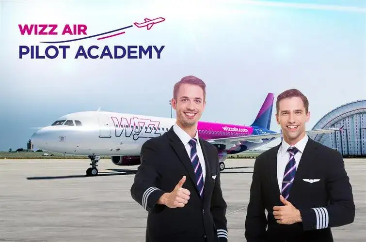 Zdjęcie Ile zarabia pilot samolotu Wizz Air? Poznaj zaskakujące fakty o pensjach