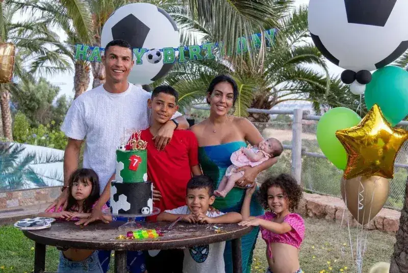 Zdjęcie Ile dzieci ma Cristiano Ronaldo? Poznaj jego rodzinę