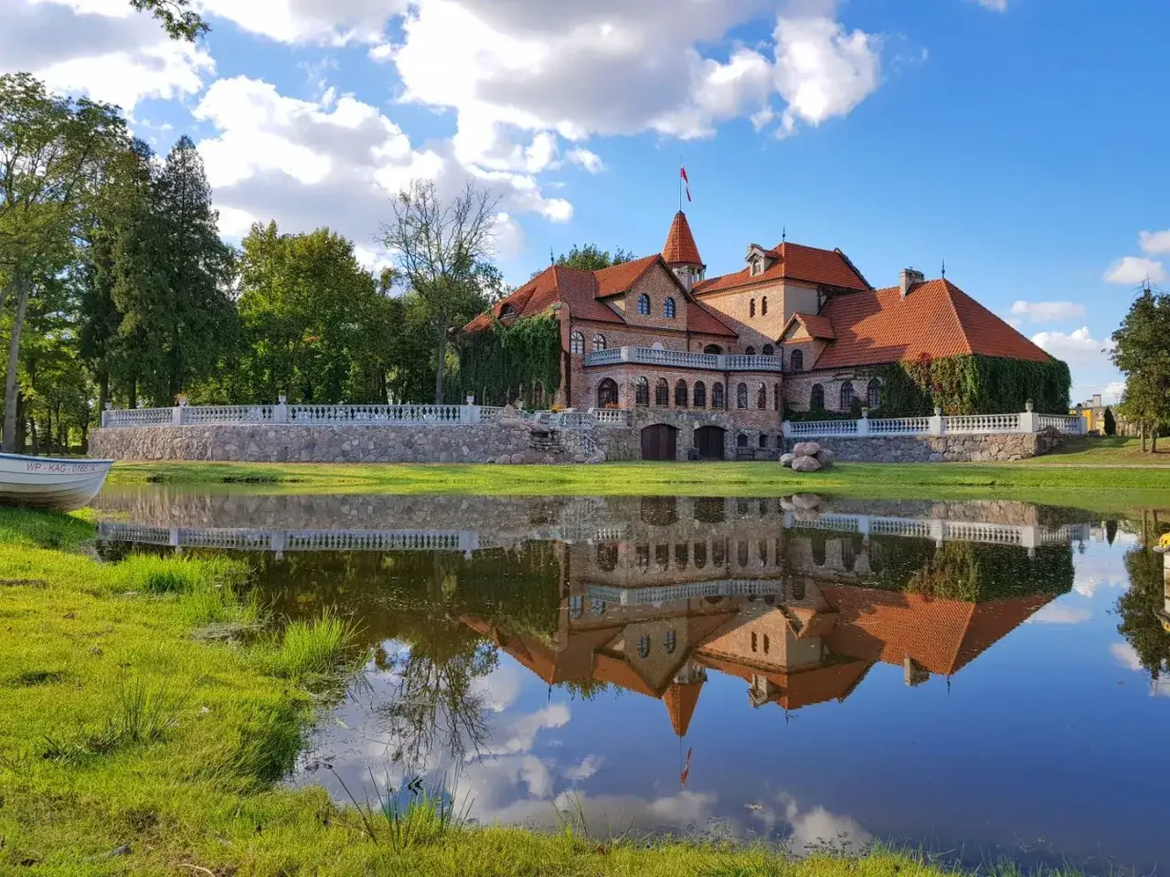 Zdjęcie Pałac w Gutowie: Odkryj jego fascynującą historię i tajemnice
