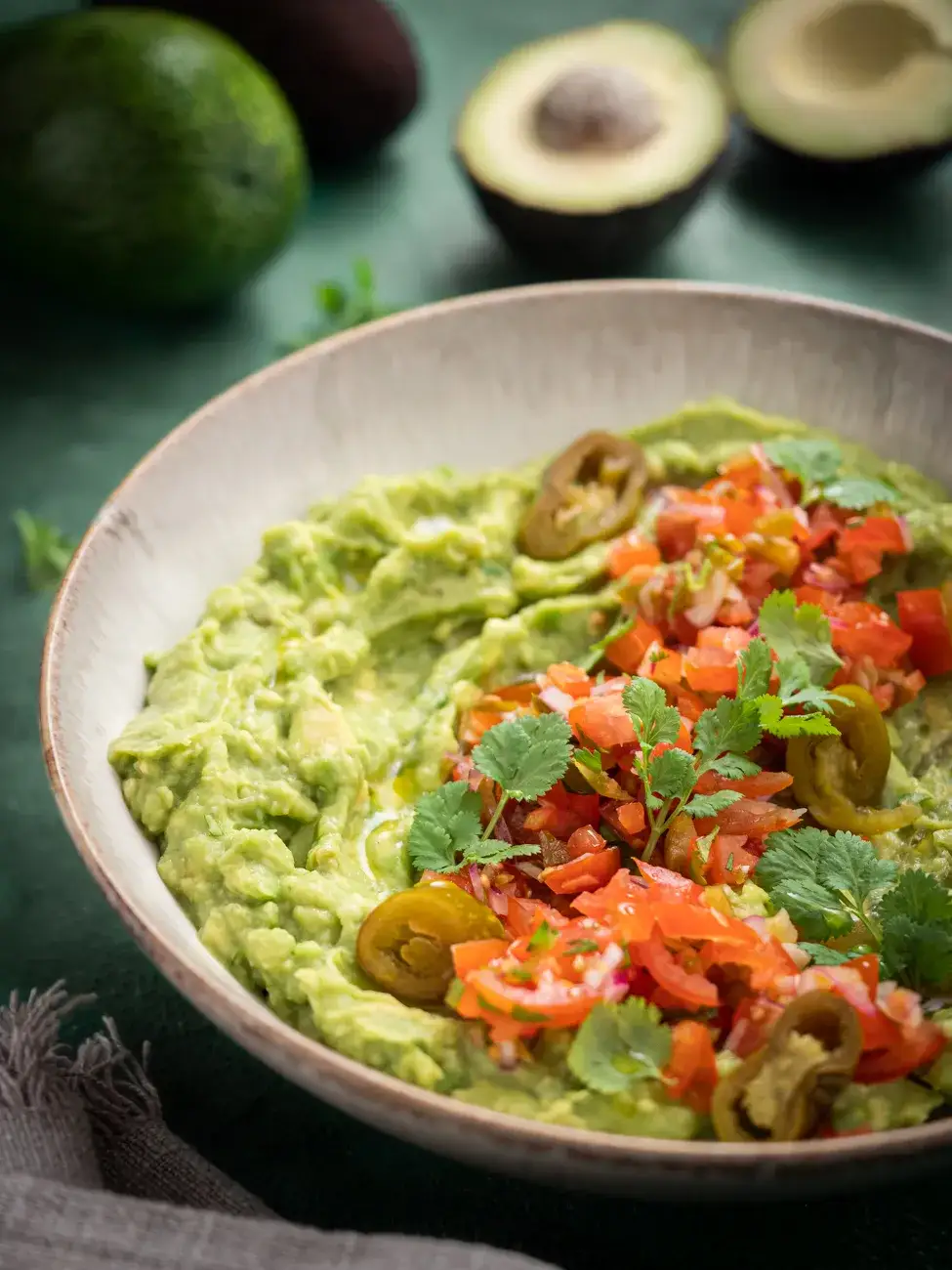 Zdjęcie Jakie awokado do guacamole: wybierz idealne owoce dla smaku
