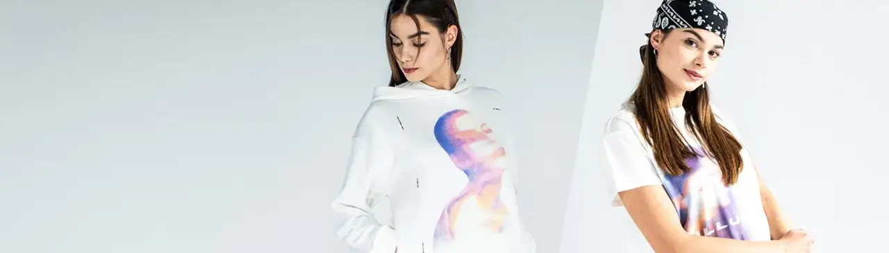 Zdjęcie Co jest teraz modne u nastolatków? Odkryj najnowsze trendy i style